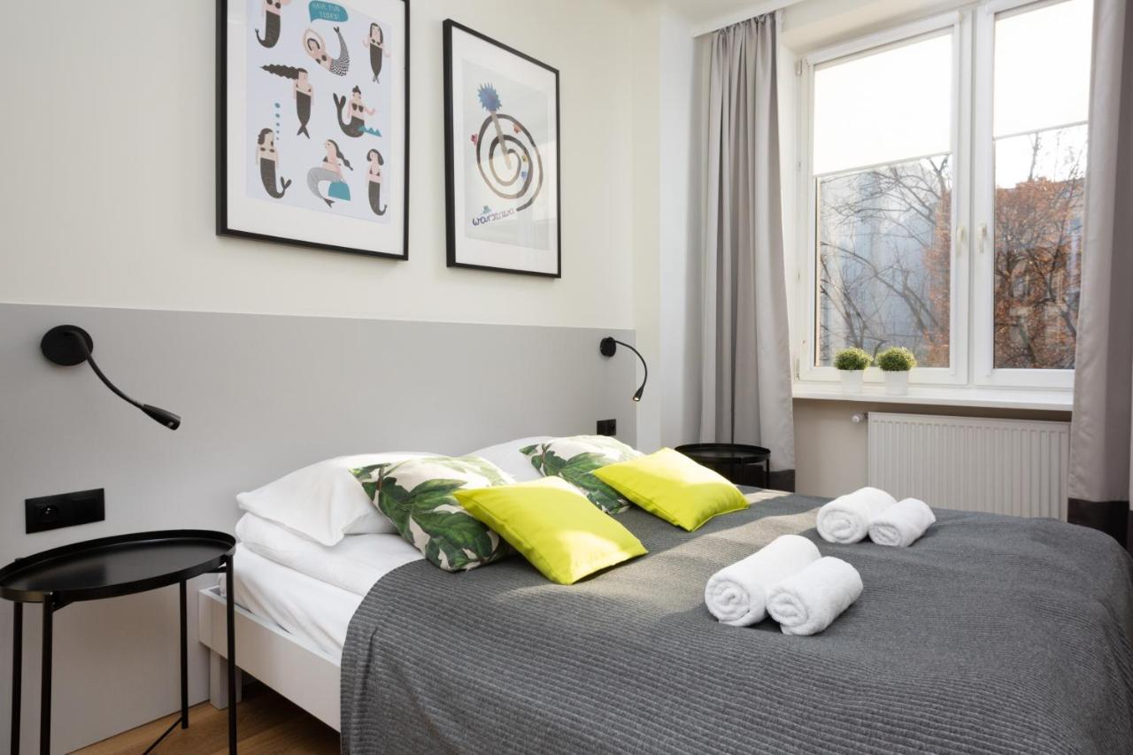 Family City Center Apartment By Renters Prestige วอร์ซอ ภายนอก รูปภาพ