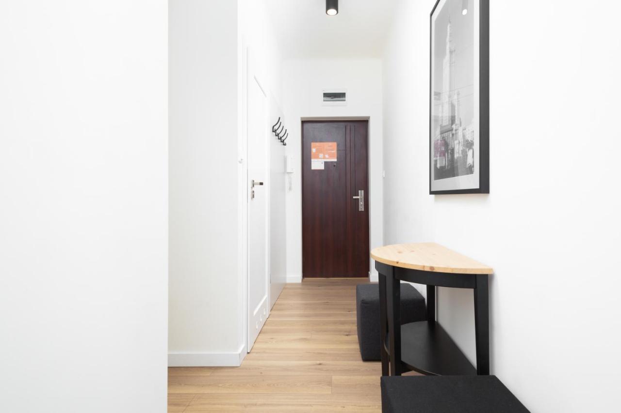 Family City Center Apartment By Renters Prestige วอร์ซอ ภายนอก รูปภาพ
